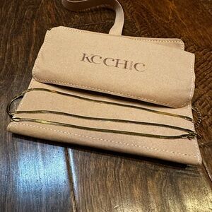 Herringbone Necklace + Bracelet + Suede Jewelry Holder